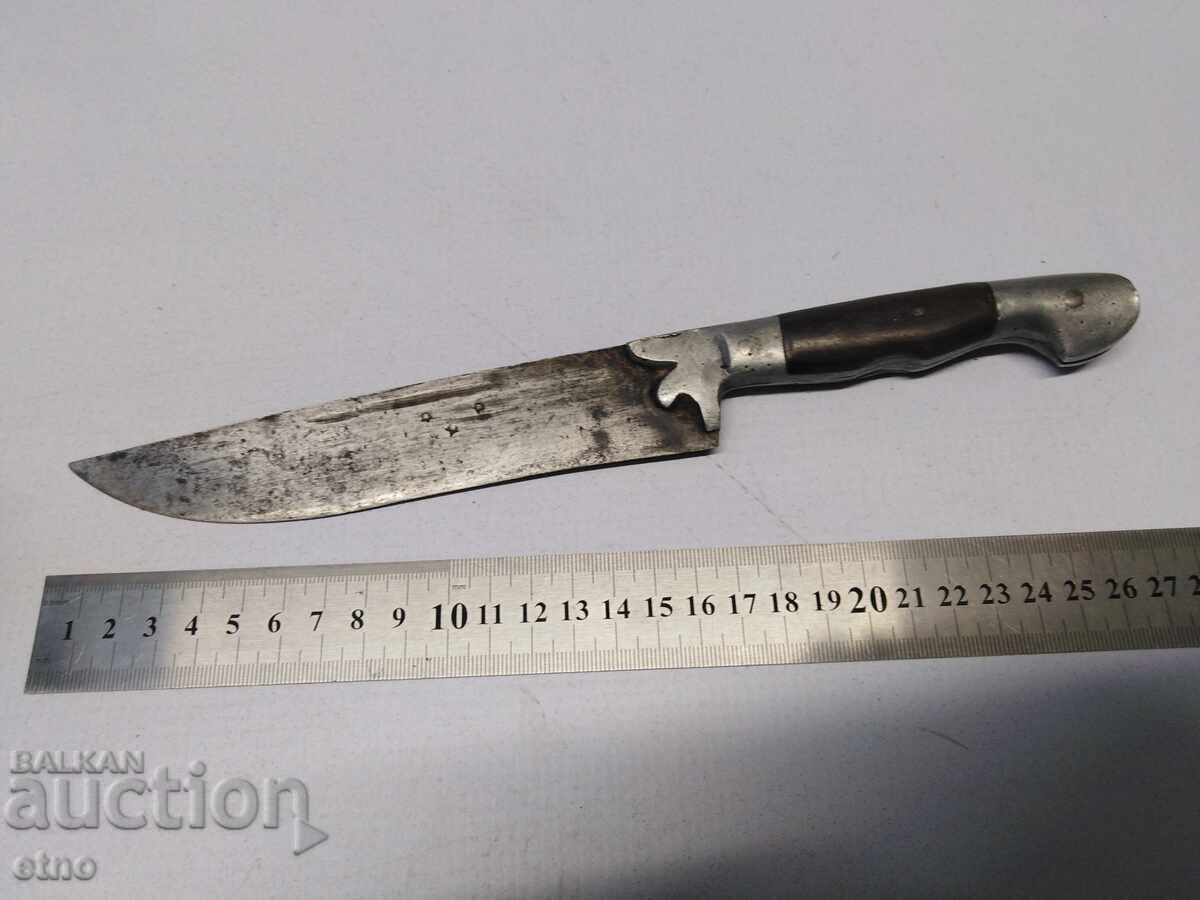 Auction OLD BULGARIAN SHEPHERD KNIFE Auction OLD BULGARIAN SHEPHERD KNIFE