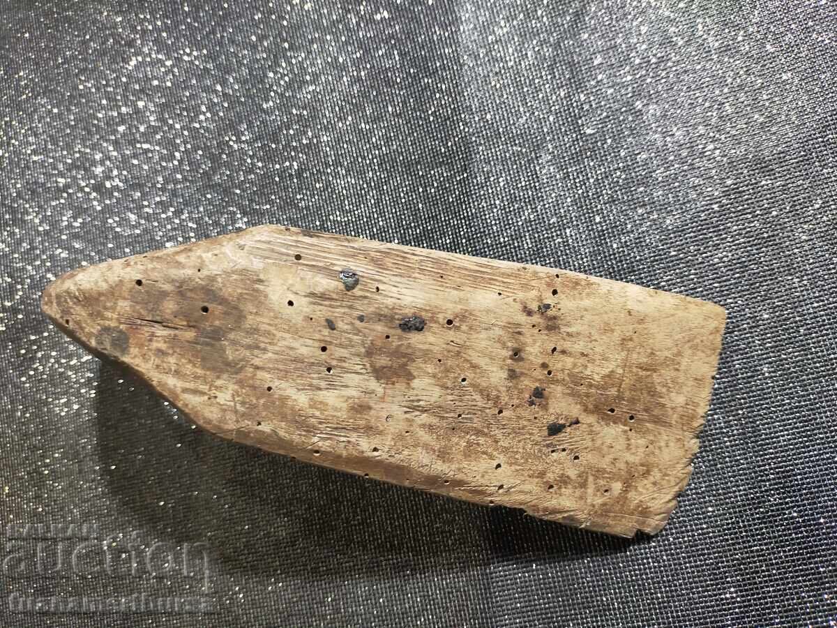 obiect decorativ cu preț € 12.00 | 23.47 BGN