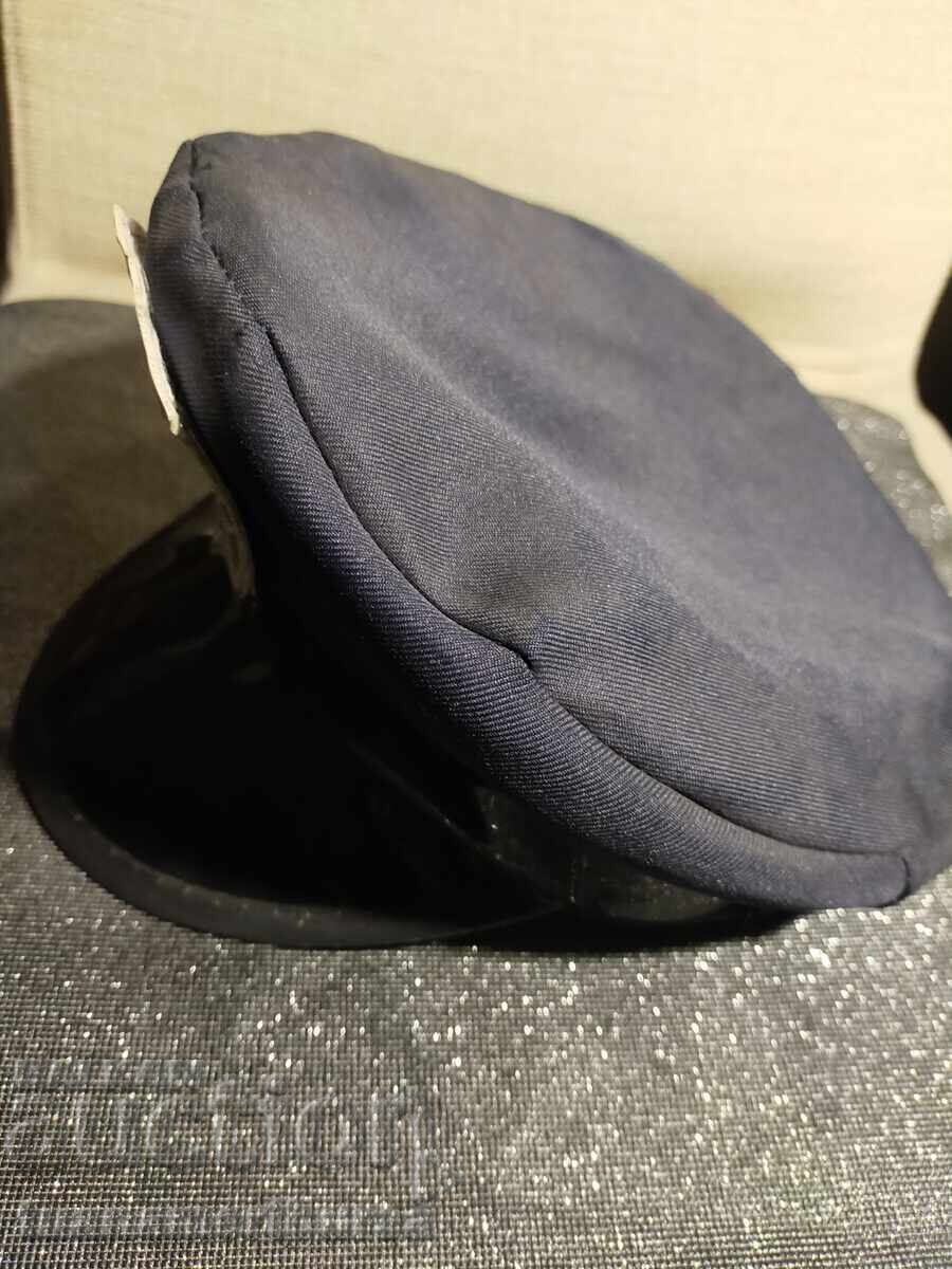 Auction  Hat
