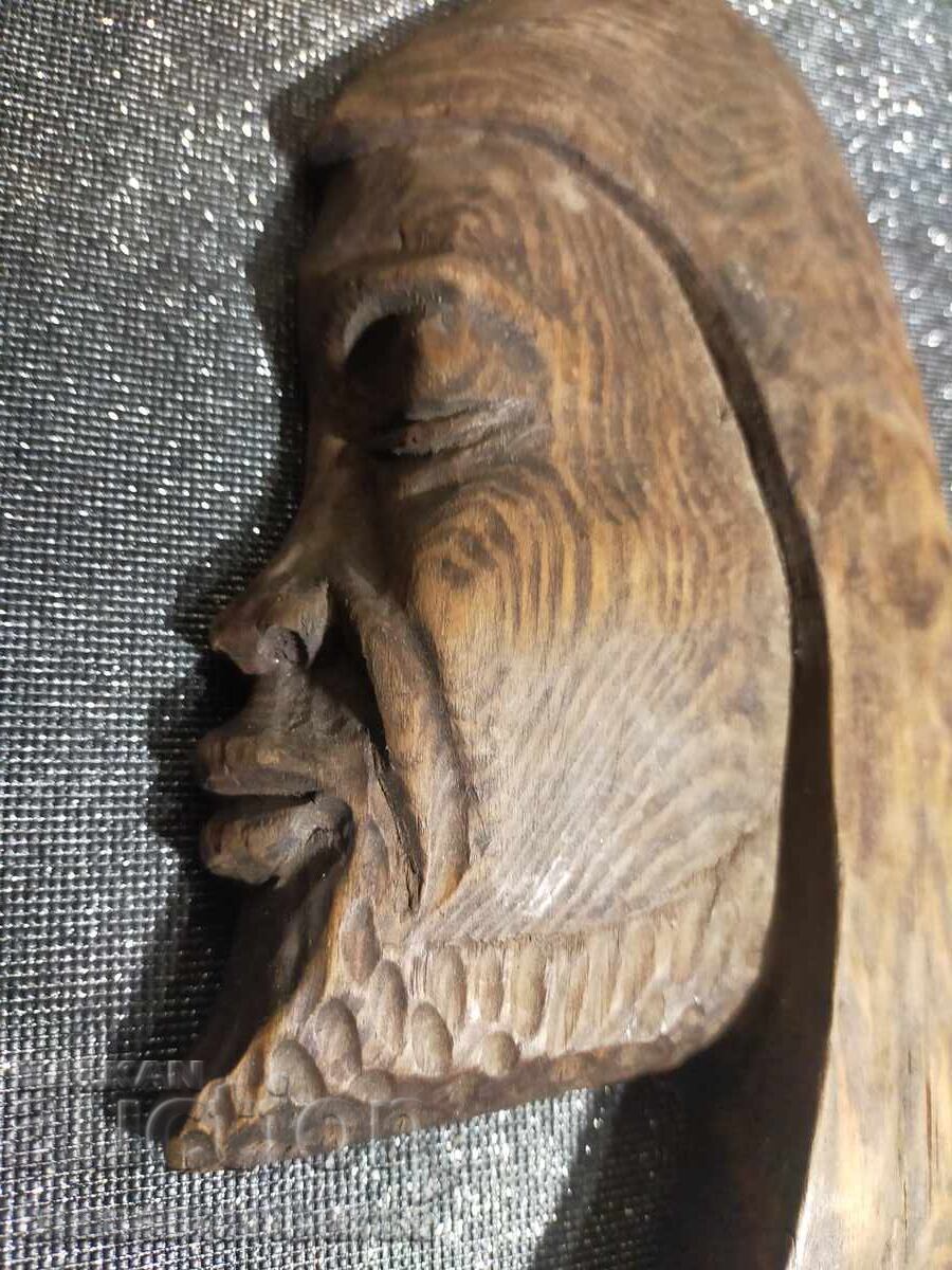 Obiect decorativ din lemn cu preț € 13.00 | 25.43 BGN