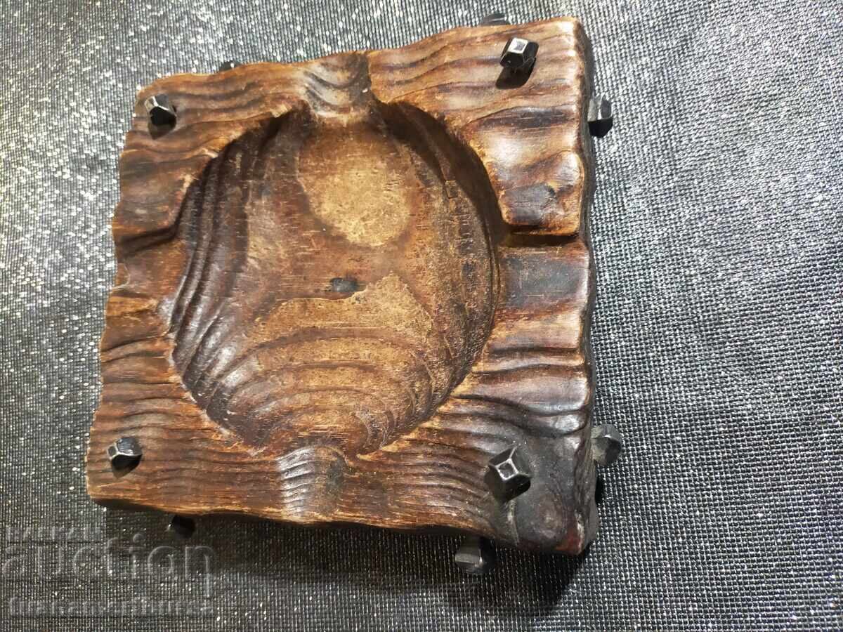 Auction  wooden ashtray
