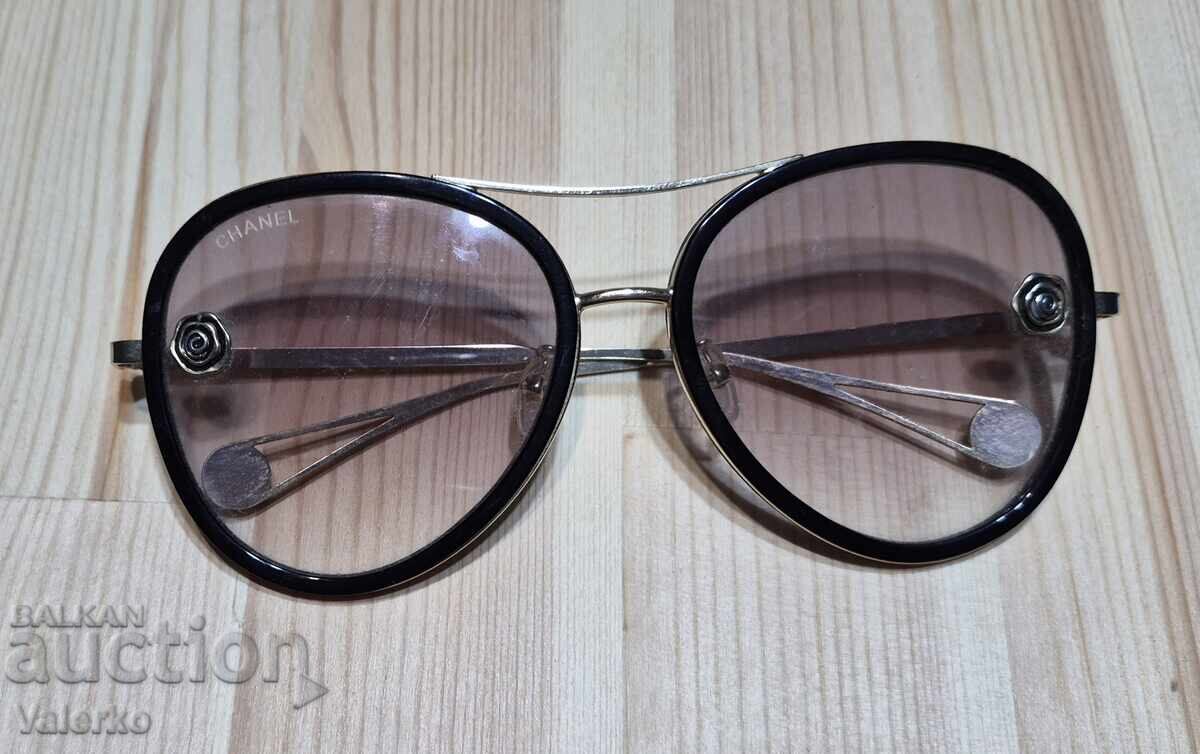 Retro sunglasses Retro sunglasses