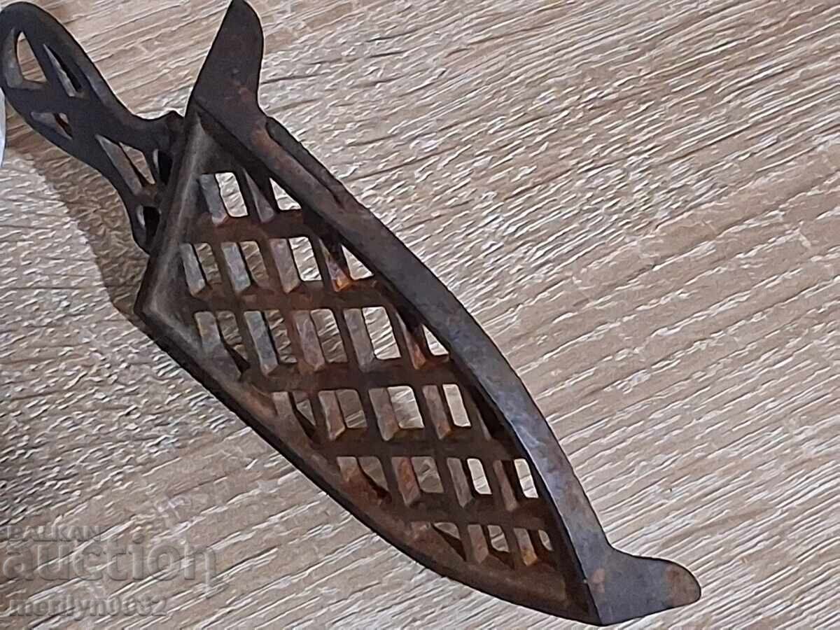 Στήριγμα σιδήρου, φιγούρα από χυτοσίδηρο, ΣΠΑΝΙΟ - 6