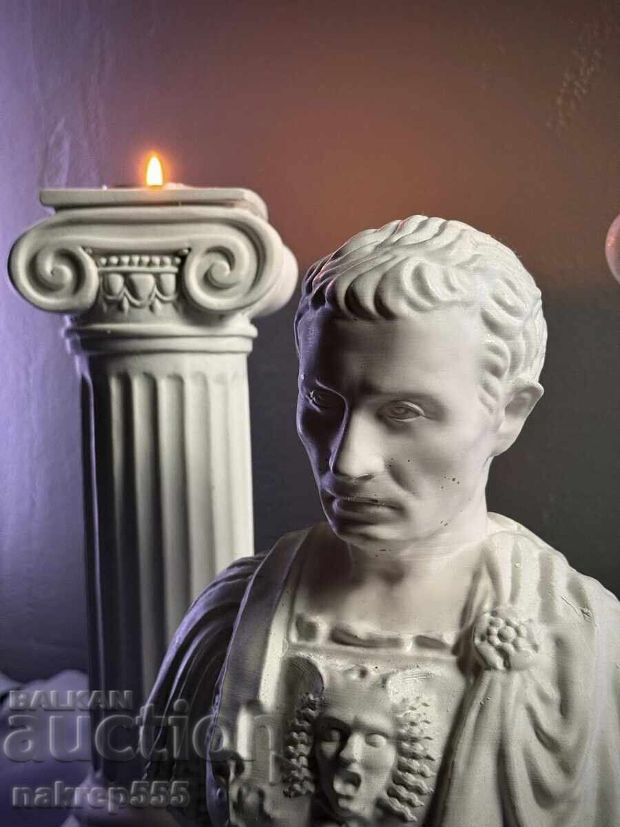 Статуя „Юлий Цезар“ – 25 см (МРАМОРЕН КОМПОЗИТ) с цена € 49.90 | 97.60 лв. Статуя „Юлий Цезар“ – 25 см (МРАМОРЕН КОМПОЗИТ) с цена € 49.90 | 97.60 лв.