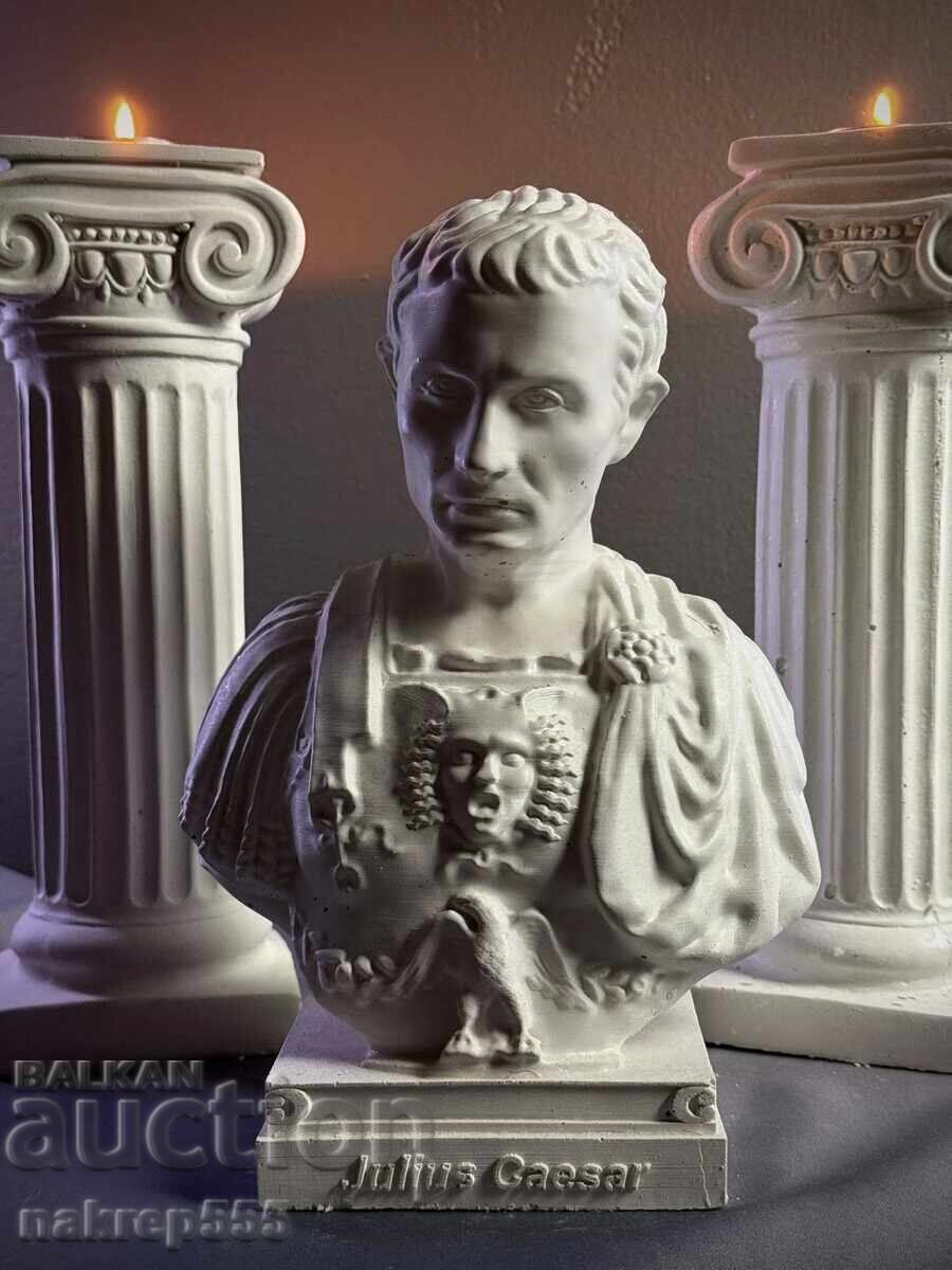 Статуя „Юлий Цезар“ – 25 см (МРАМОРЕН КОМПОЗИТ) Статуя „Юлий Цезар“ – 25 см (МРАМОРЕН КОМПОЗИТ)