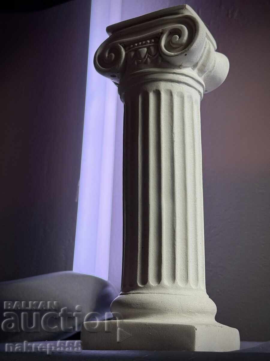Statuetă lumânare "Coloană Romană" – 27,5 cm (COMPOSIT DE MRAMOR)