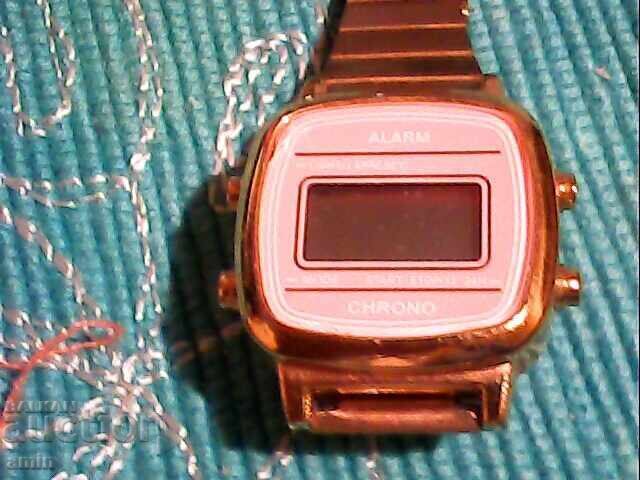 Licitație Lot 4 ceasuri