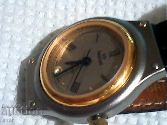 Auction Old beautiful Swiss Damas watch, 4-hour watch, works perfectly Auction Old beautiful Swiss Damas watch, 4-hour watch, works perfectly