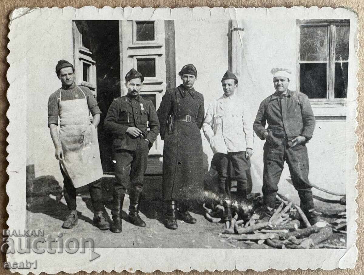 Luptători în bucătărie VS