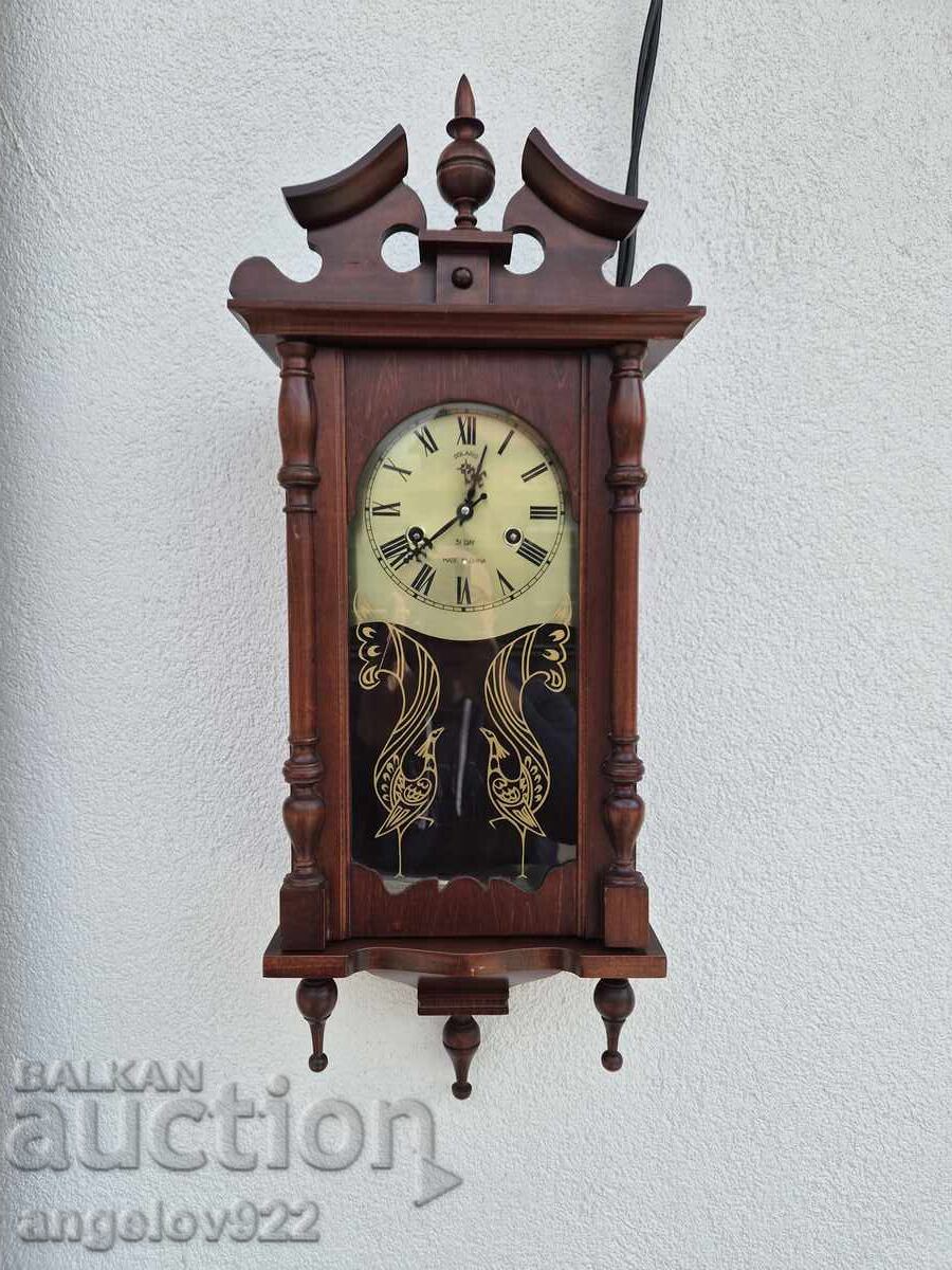 31 дневен стенен часовник Polaris  РАБОТЕЩ