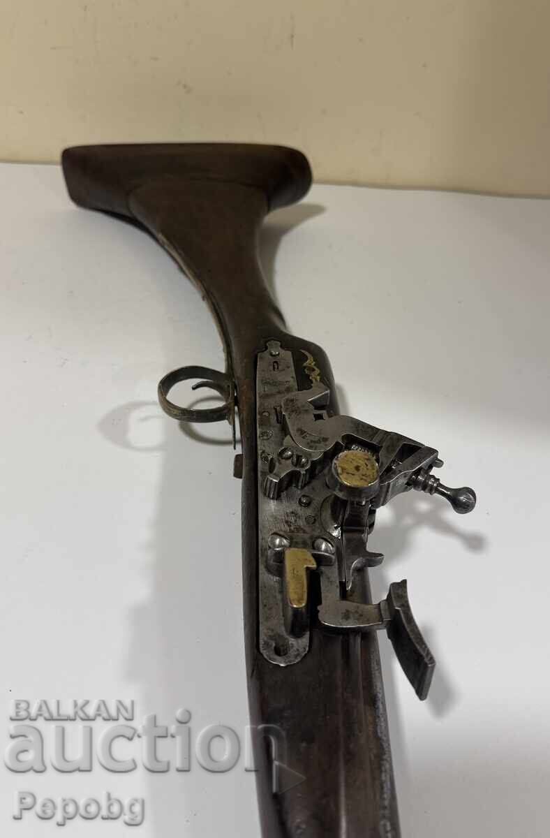 Old flintlock rifle - 6 Old flintlock rifle - 6
