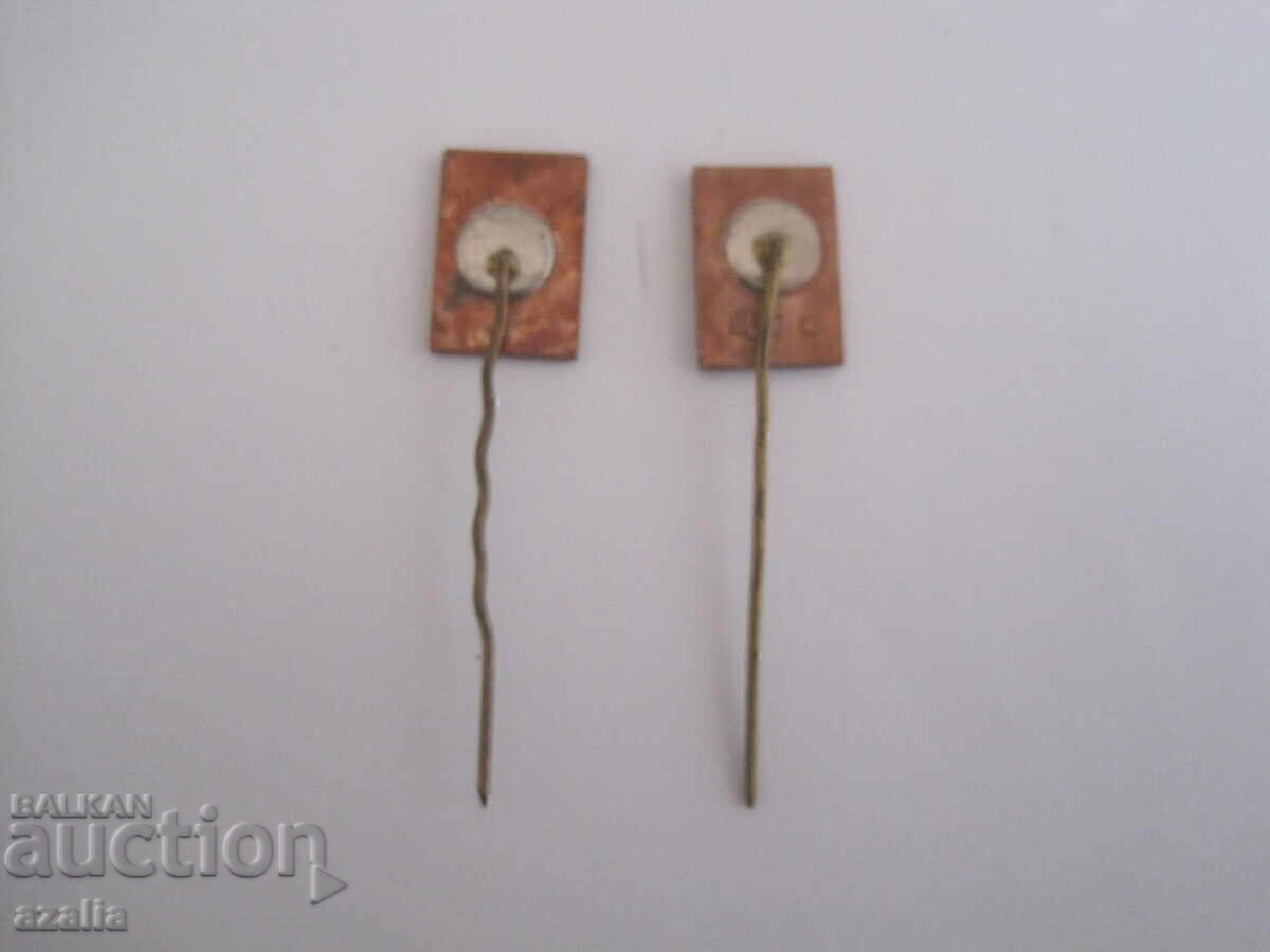 Auction  2 Badges RIGA - Latvia