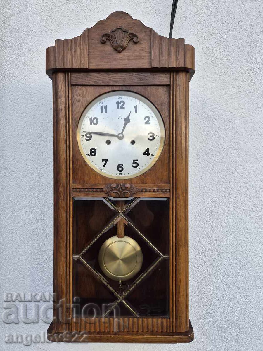 German Wall Clock Hamburg American WORKING with price € 21.00 | 41.07 BGN German Wall Clock Hamburg American WORKING with price € 21.00 | 41.07 BGN