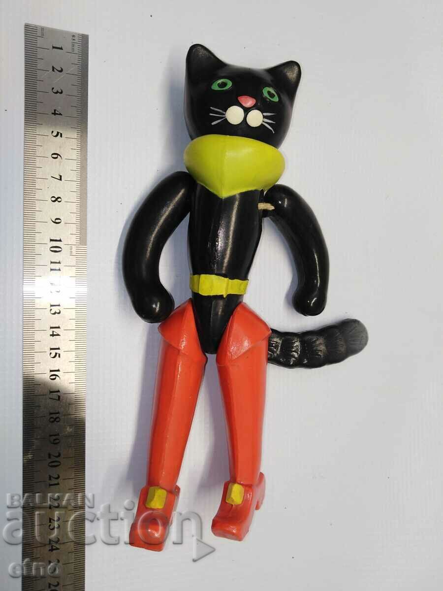 JUCĂRIE URSS - PUSSUL ÎN CIZME cu preț € 13.50 | 26.40 BGN