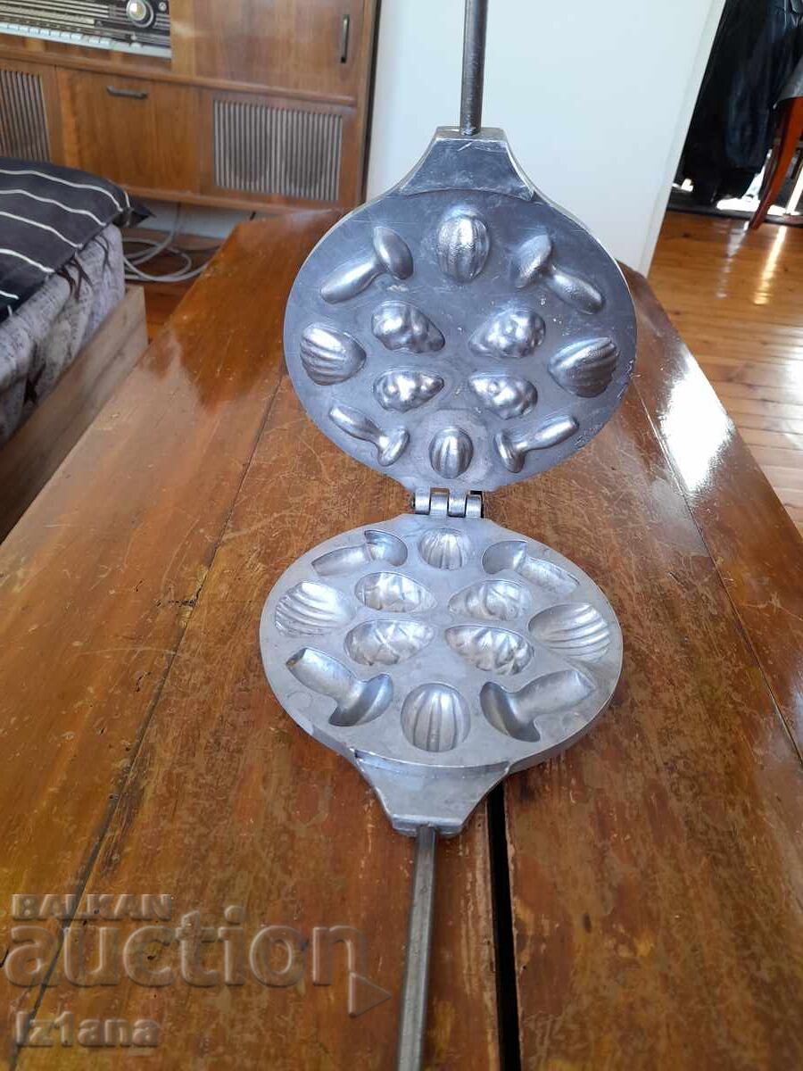 Μια παλιά φόρμα για το ψήσιμο γλυκών - 5 Μια παλιά φόρμα για το ψήσιμο γλυκών - 5