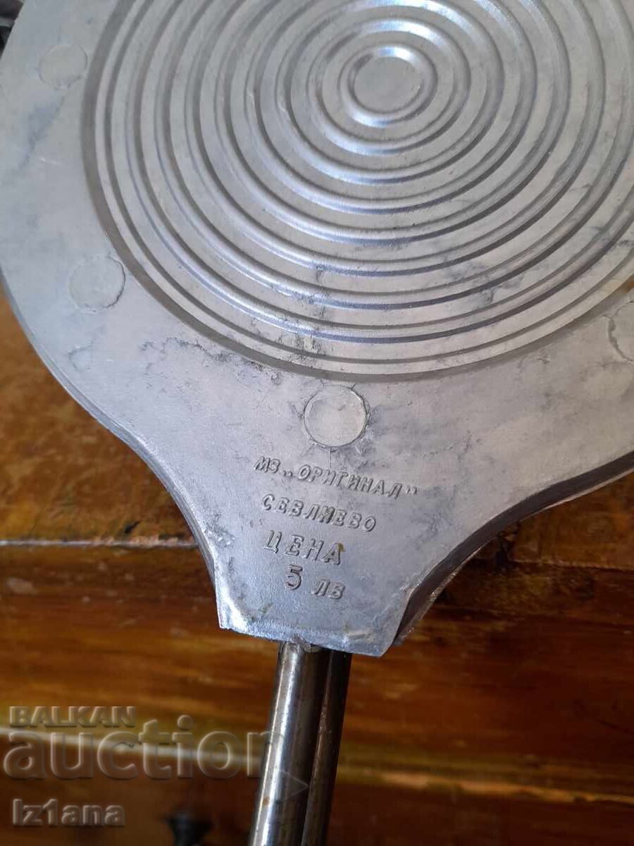 Μια παλιά φόρμα για το ψήσιμο γλυκών - 6 Μια παλιά φόρμα για το ψήσιμο γλυκών - 6