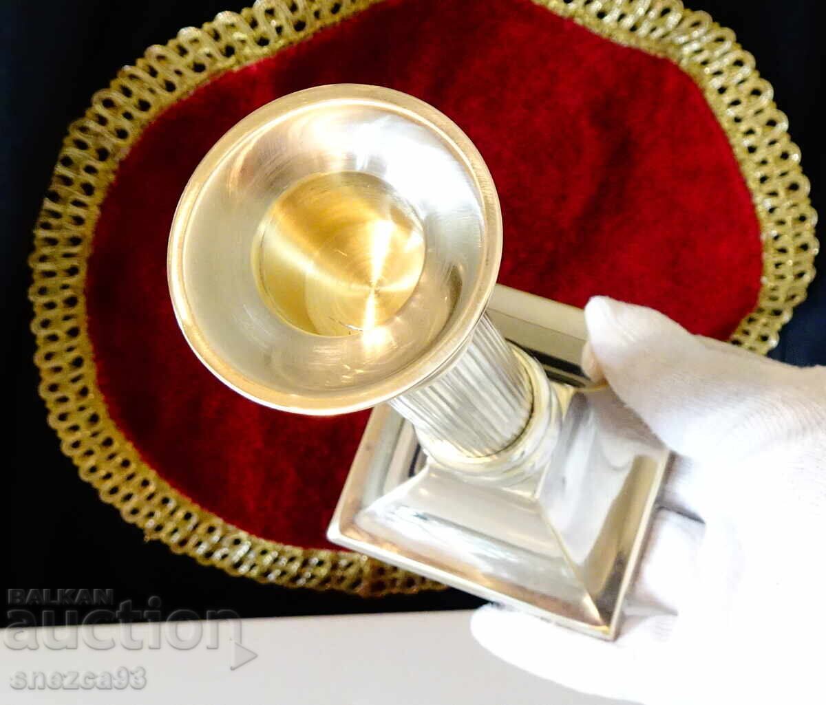 Licitație Sveshtnik ot bronz s posrebryavane 18 sm, 380 gr