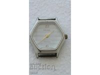 ADORA QUARTZ RYADŬK NE ZNAM DALI RABOTI BZTS !!!!