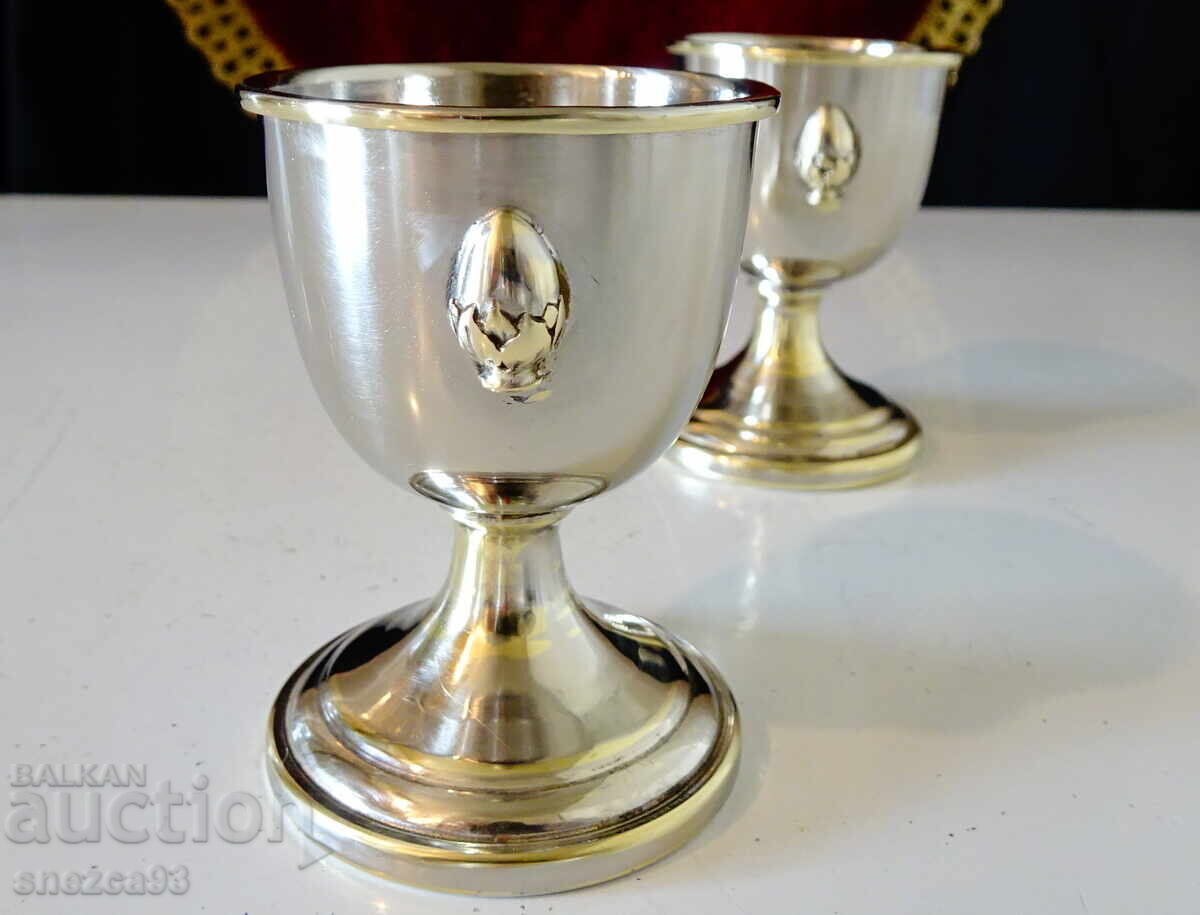 Silver-plated cup, cocktail shaker, embossed hazelnut with price € 15.99 | 31.27 BGN