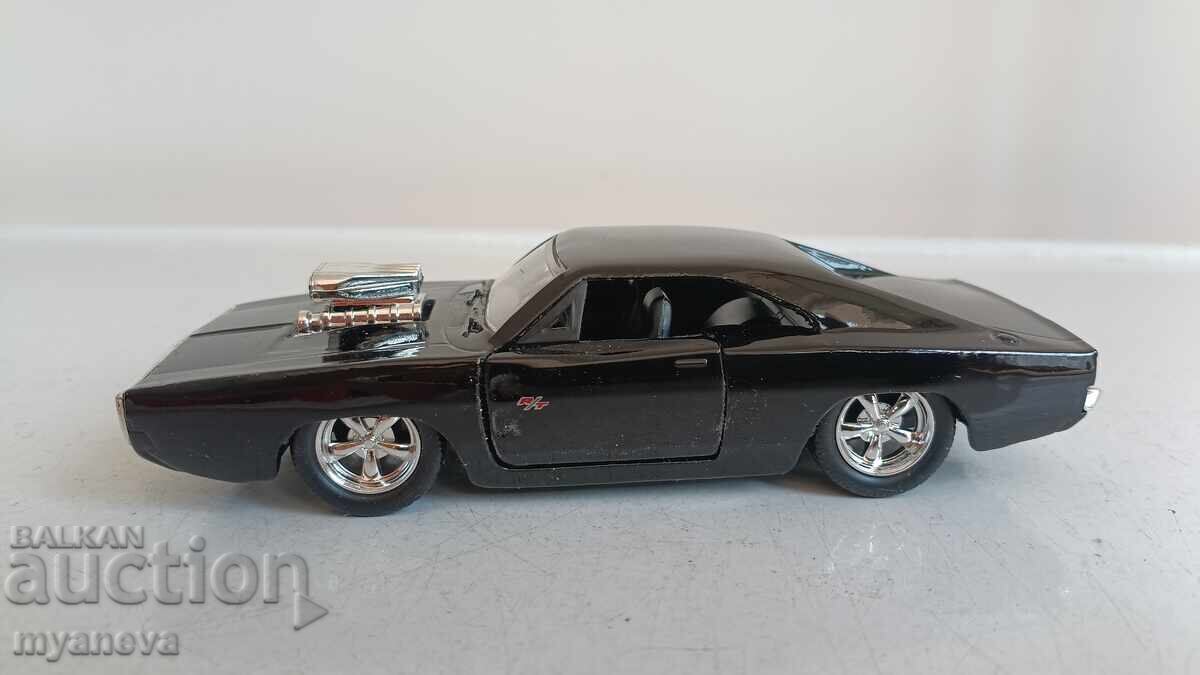 Dodge Charger R/T 1970 din filmul „Furios și iute"