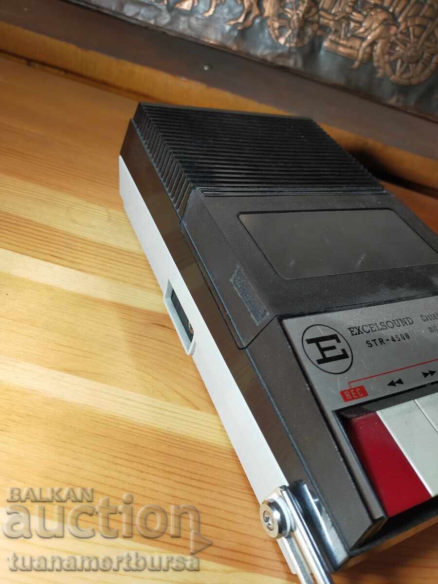 Delivery of Tape recorder Delivery of Tape recorder