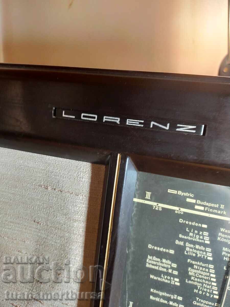 много старо радио с цена € 150.00 | 293.37 лв.