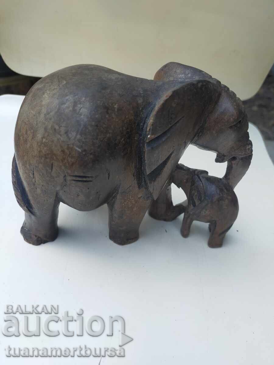 Wooden elephant with price € 17.00 | 33.25 BGN