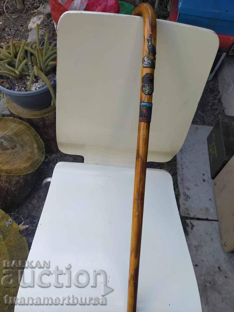 Auction  cane