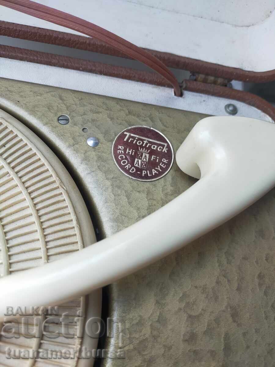 Аукцион ретро грамофони