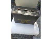 военна метална кутия