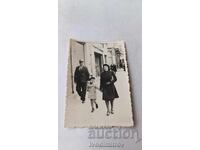 Photo Sofia A woman and a little boy on a walk