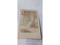 Φωτογραφία Αξιωματικός στο διαμέρισμά του στο μέτωπο Α' Π.Π