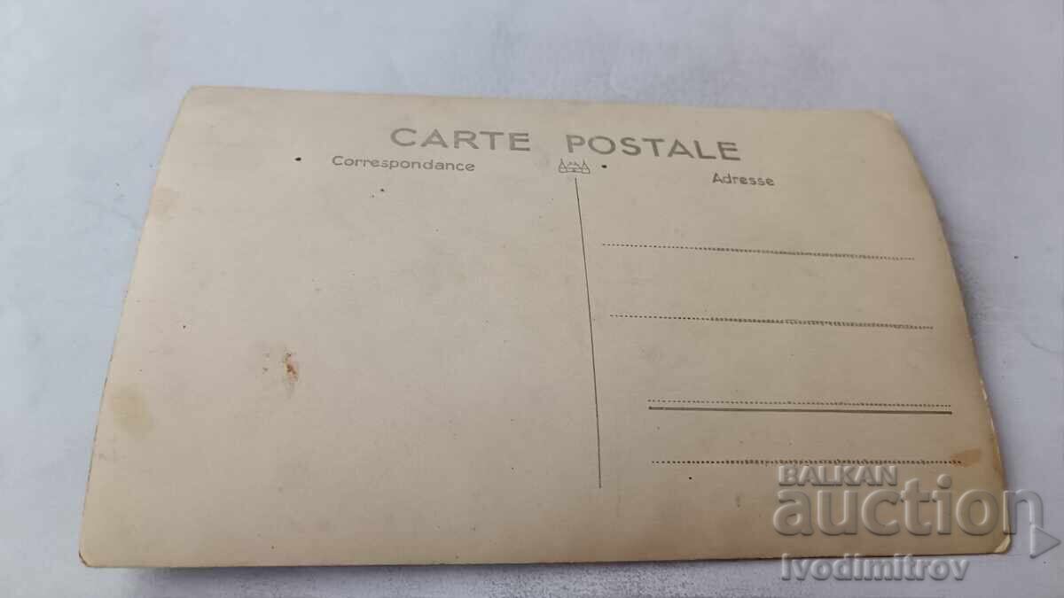 Foto Ofițeri și Soldați cu preț € 1.43 | 2.80 BGN