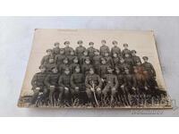 Αξιωματικός φωτογραφίας και στρατιώτες