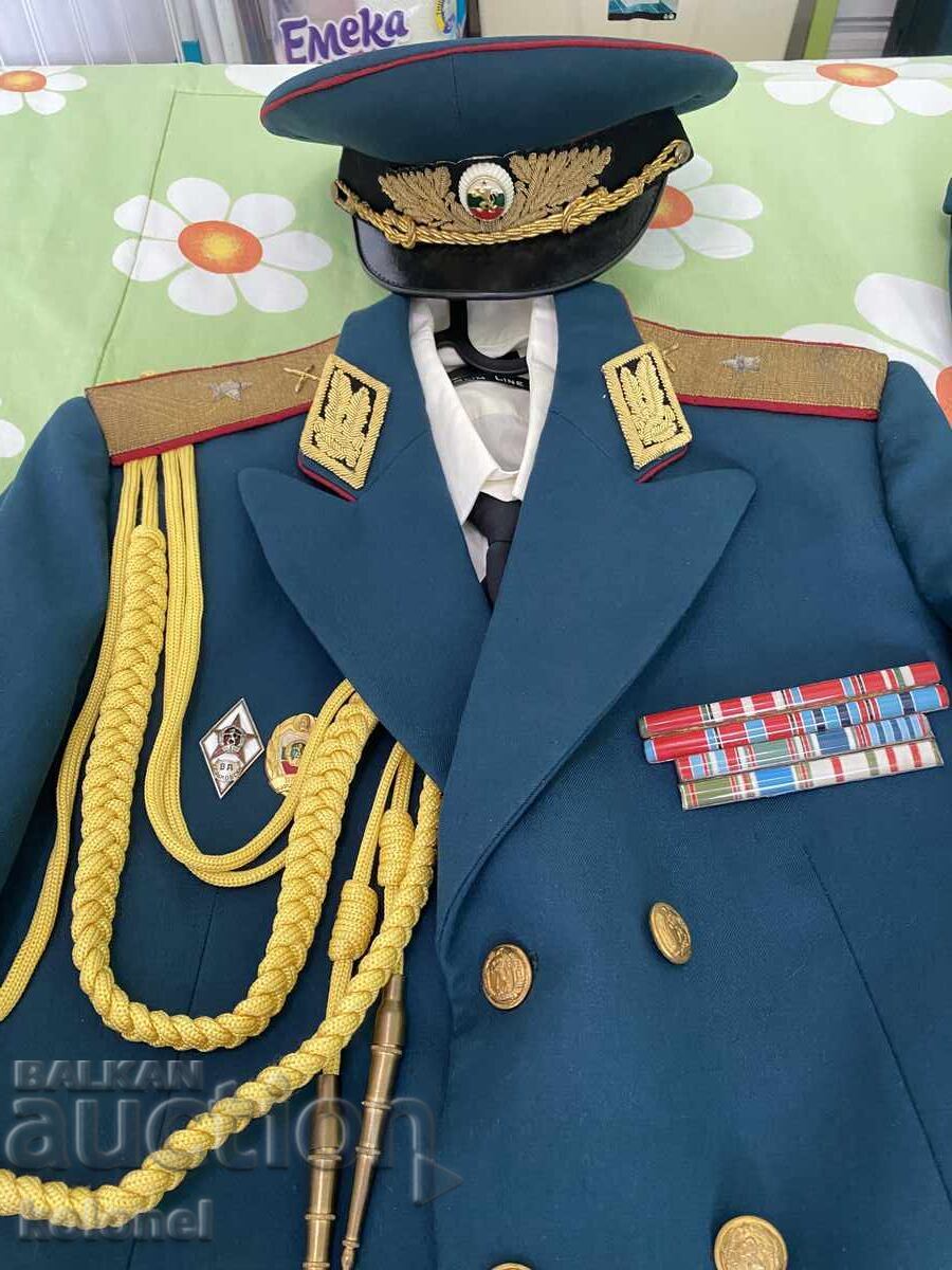 Uniformă de paradă a gen.mr de artilerie -/soc/ - 5