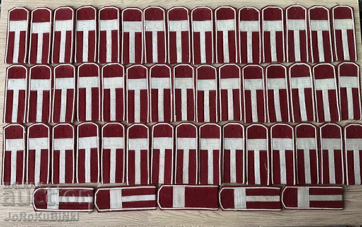 LOT Pagoni-Militia-Senior Officers—25 sets LOT Pagoni-Militia-Senior Officers—25 sets