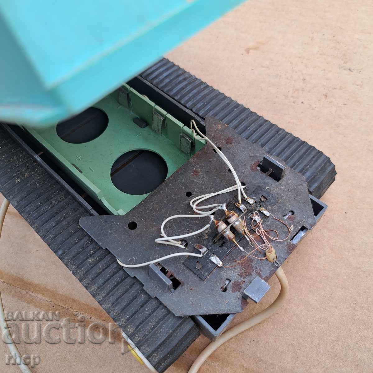 Space all-terrain vehicle lunokhod old toy USSR - 6