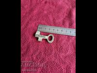 Cheie veche de bronz