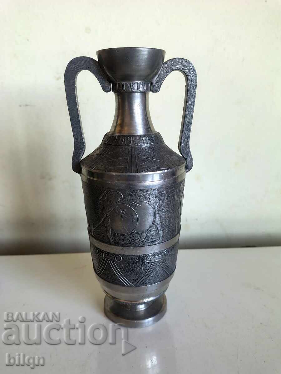 Great Tin Amphora, Vase