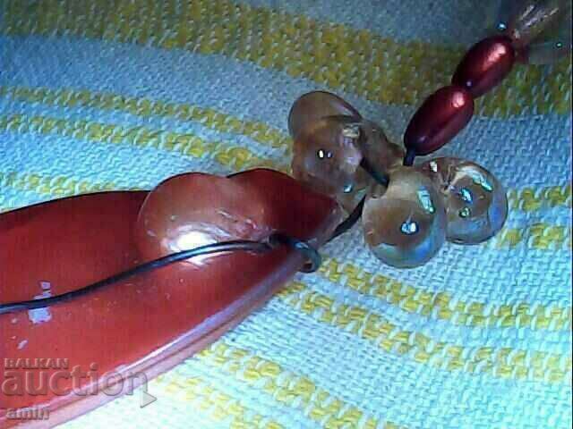 παλιό κολιέ με φυσικές πέτρες με τιμή € 4.00 | 7.82 BGN παλιό κολιέ με φυσικές πέτρες με τιμή € 4.00 | 7.82 BGN