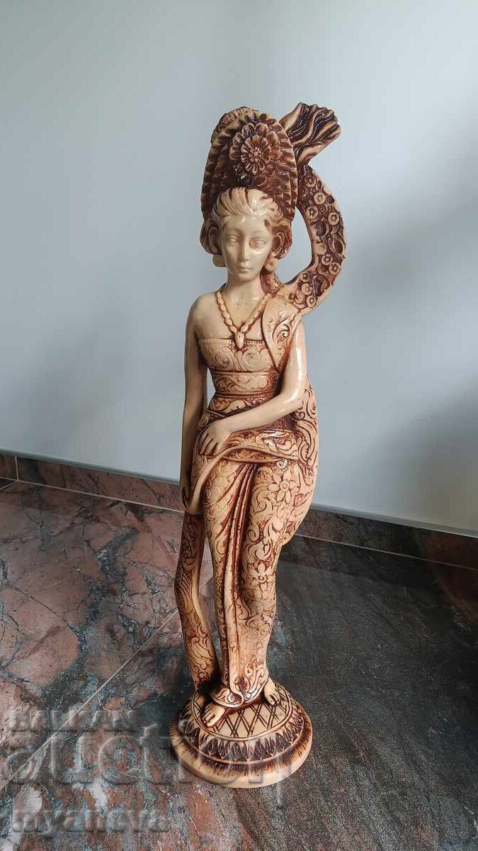 Статуетка от остров Бали на танцьорка в традиционни одежди. - 6 Статуетка от остров Бали на танцьорка в традиционни одежди. - 6