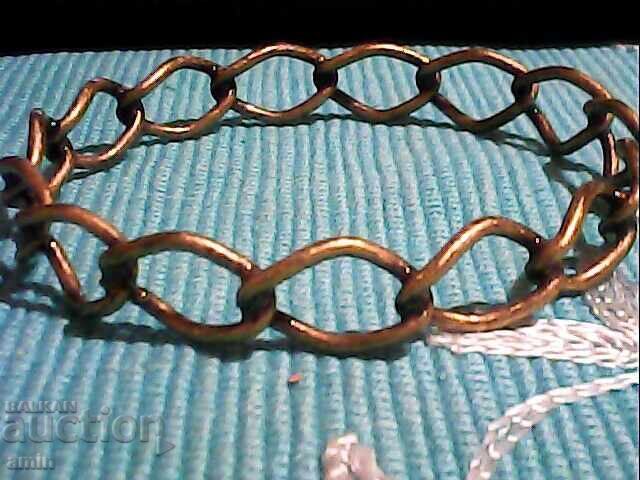 Veche brățară și inel din bronz cu preț € 10.00 | 19.56 BGN