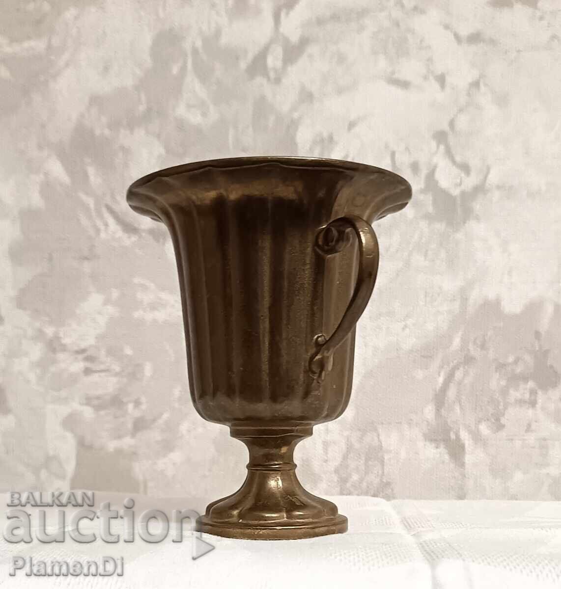 Licitație Stilată vază antică din alamă/bronz 12cm