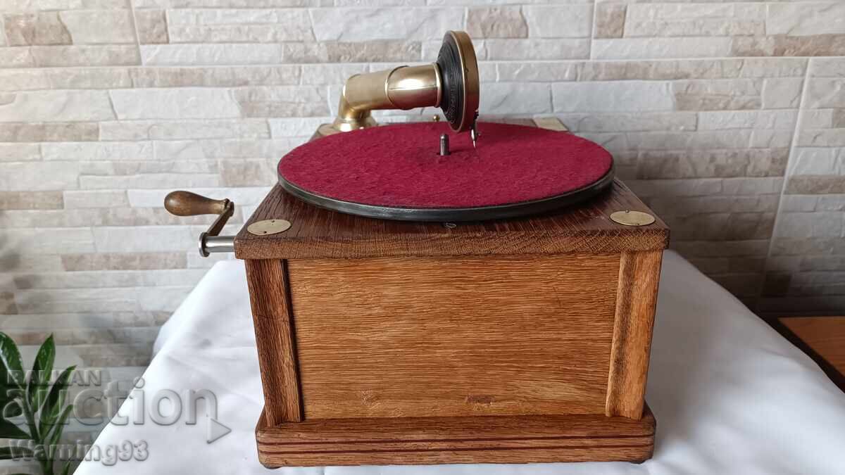 Аукцион Стар грамофон с манивела - EUFON - 1909г. - Hungary