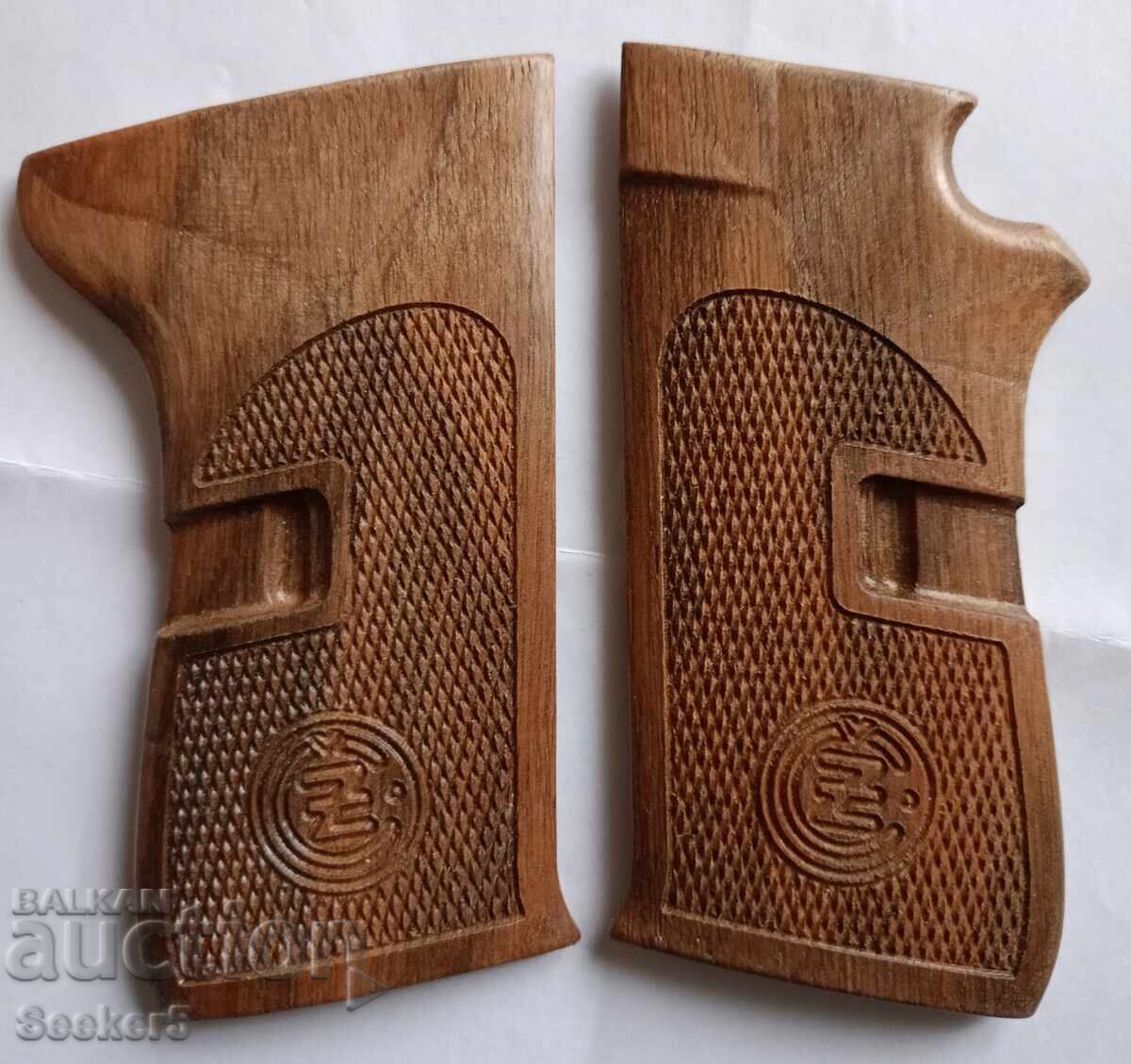 Mânere din lemn pentru pistol CZ 52