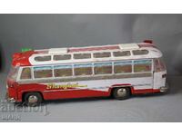 Stara kitaĭska metalna igrachka model avtobus