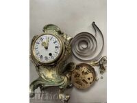 Часовник-стар,месинг ,за ремонт