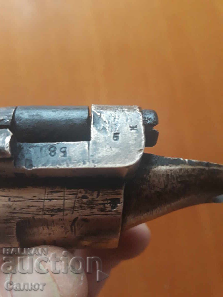 Σχετικά με τον Krnka - 7