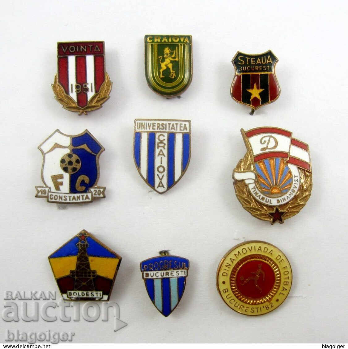 Stari futbolni znachki - Rumŭniya - Lot ot 9 znachki - Emaĭl