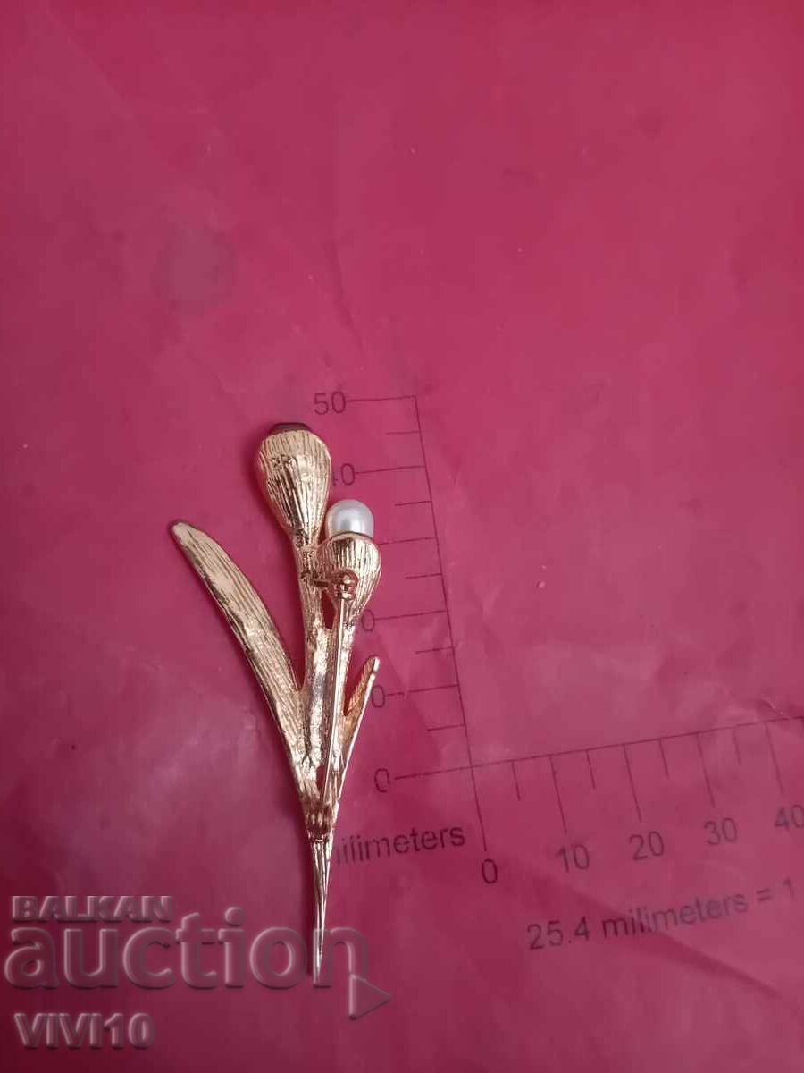 Δημοπρασία Αρχαία καρφίτσα με επιχρύσωση